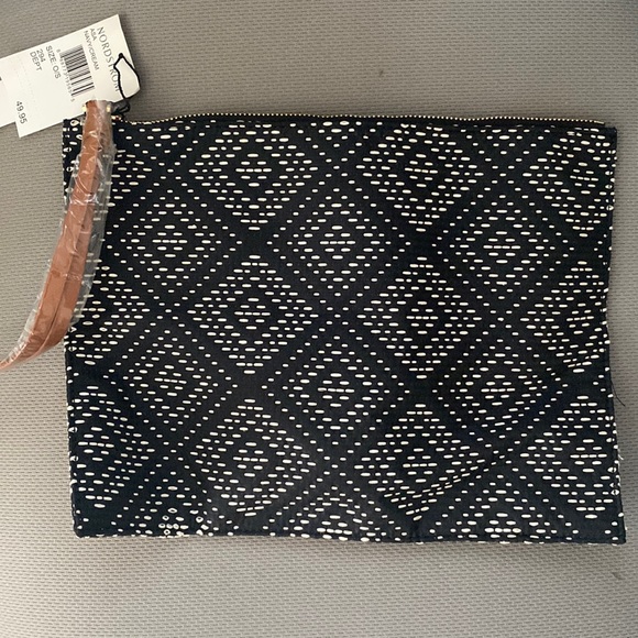 NWT SOLE SOCIETY Clutch from Nordstrom - Picture 1 of 7